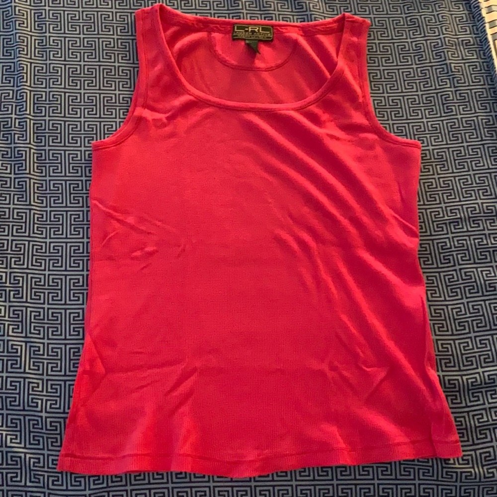 pink tank top